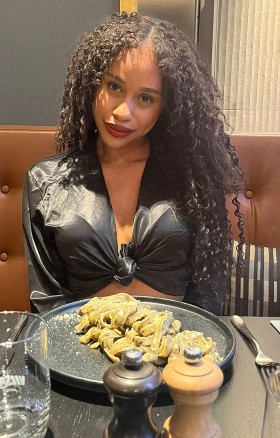 Modelkartei Frauen Frankfurt AleaBremen Bild: 3