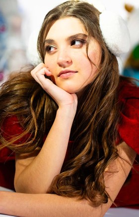 Modelkartei Frauen Frankfurt Mira Bild: 1